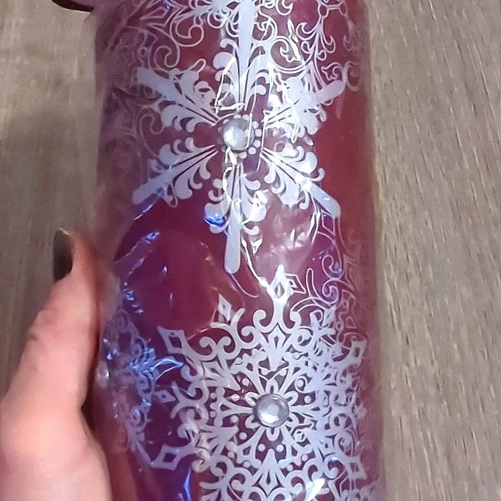 Pier 1 Imports Snowflake Holiday Candle NWT